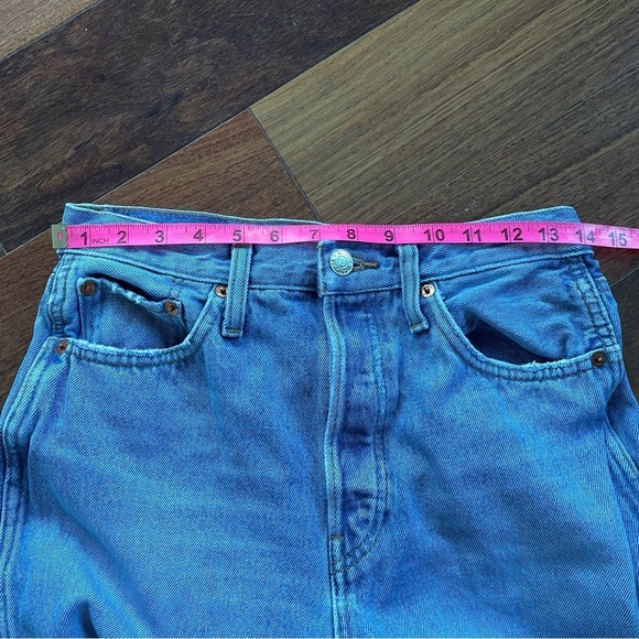 Re/Done Loose Straight Leg Destroyed Medium Blue Jean Distressed Denim Size 27 - Picture 11 of 12